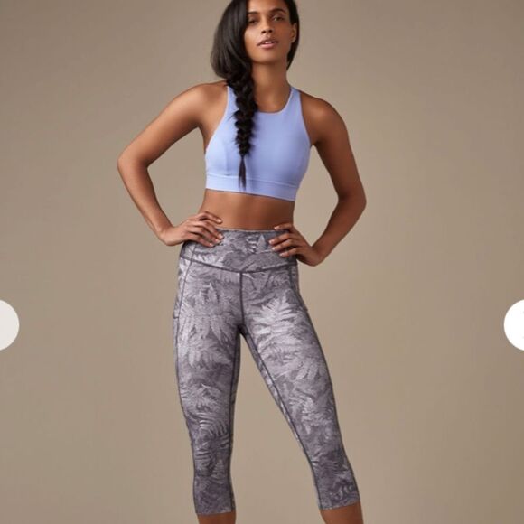 NEW Lululemon Fast & Free Crop - Picture 1 of 10